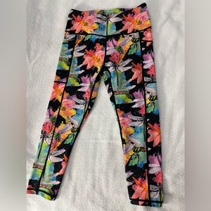 New never worn XS dragonfly capri leggings from Constantly Varied Gear